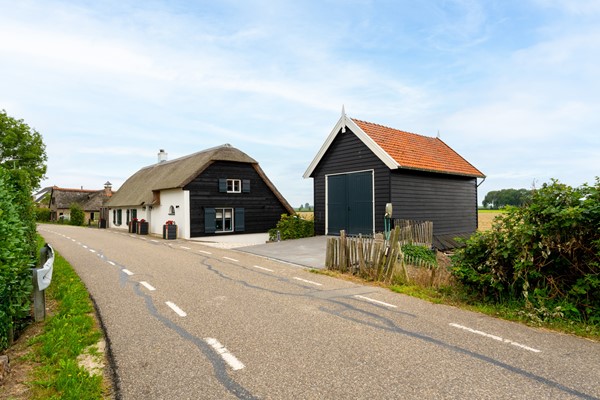 Verkocht onder voorbehoud: Dussen Dijk 19, 4271 XL Dussen